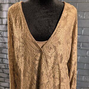 Willow and Root- Brown Lace Top